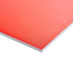 Plastplade rød (folieret) 122 x 244 cm